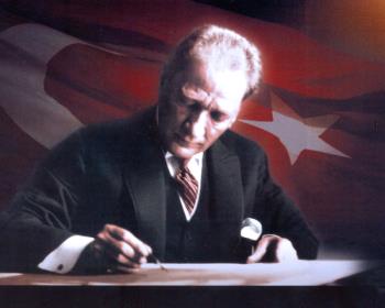Atatürkü Xilas Edən Saat...